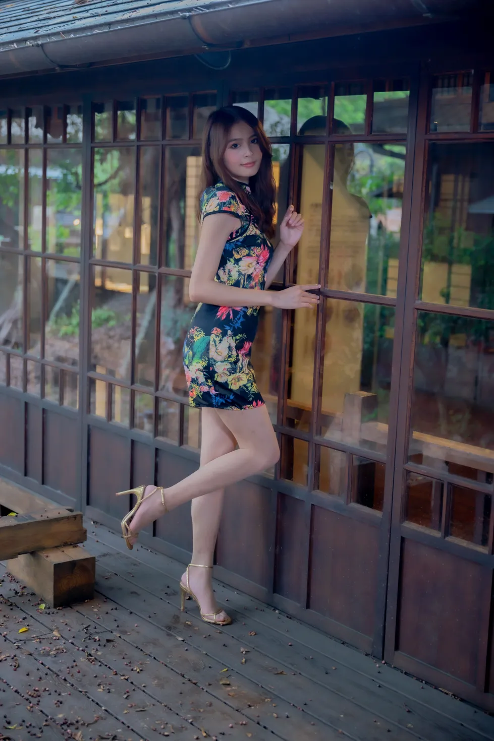 [Mzsock] NO.202 He Jiaxin black flower short cheongsam stockings high heels beautiful legs street photography#[97P]-3